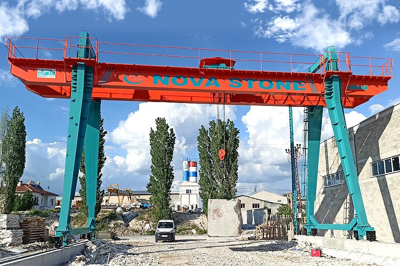 service-1 gantry cranes